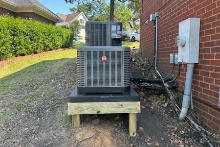 How to Keep Your Cool When Your AC Needs Emergency Service Thumbnail